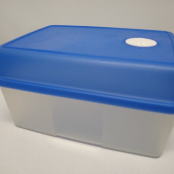 Large Ice Blue Tupperware Set - Picture 9 of 12
